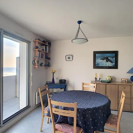 Jullouville, 3 Pièces, 4 Personnes - Fr-1-361-339